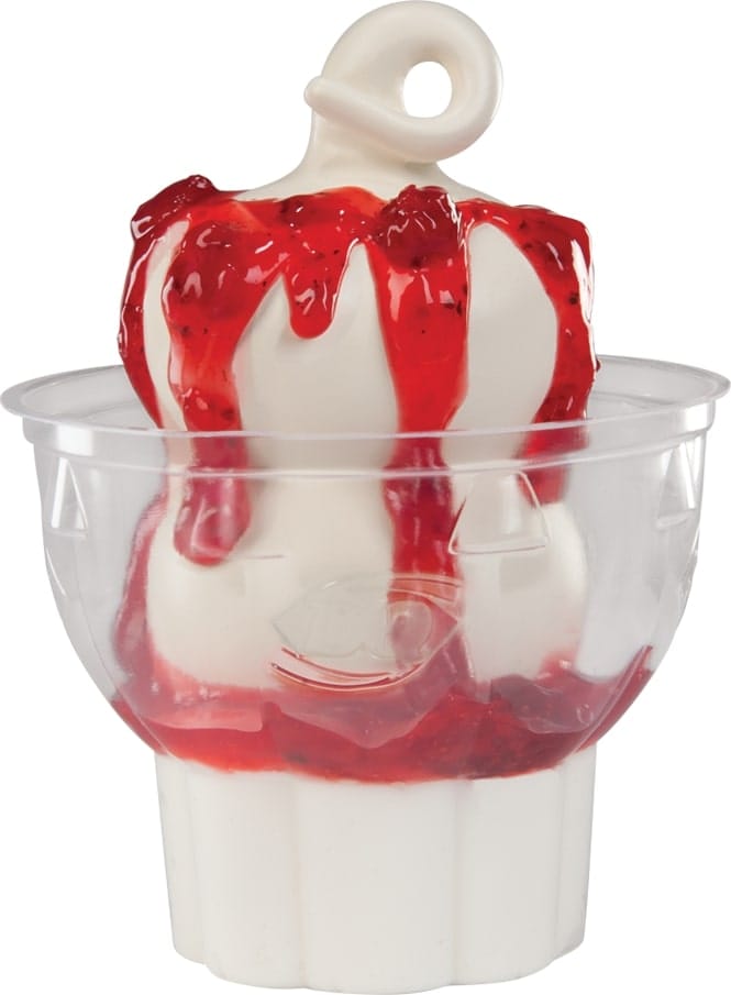 Strawberry sundae